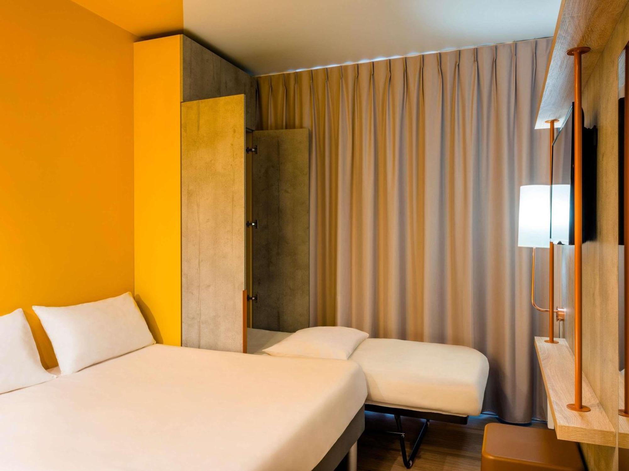 Standard Non Smoking Room One Double Bed